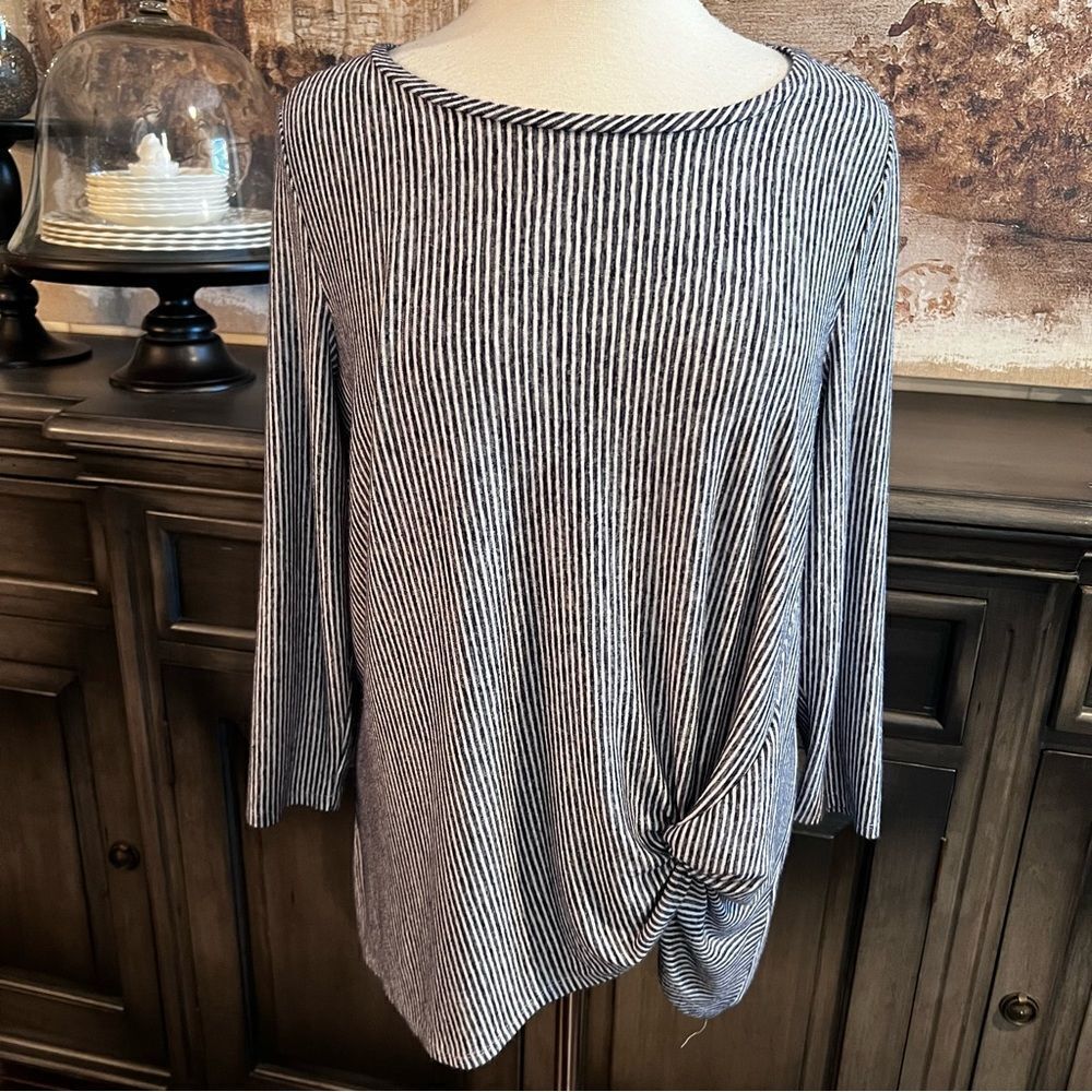 Westport Navy & White Stripe Top with Front Tied Knot size arge